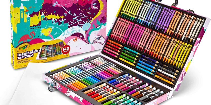 ערכת צבעים Crayola עם 140 צבעים בתוך מזוודה!￼