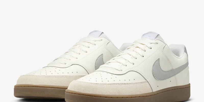 נעלי Nike Court Vision Low בגוונים בהירים