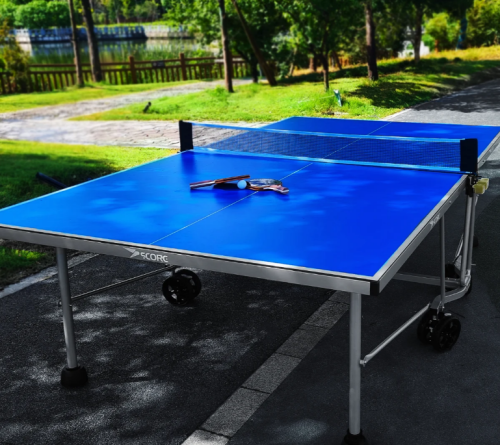 סט שולחן פינגפונג חוץ + מטקות מקצועיות בנרתיק + כדורים + כיסוי שולחן – SCORE