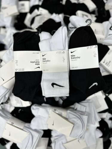 מארזי שלישיות גרבי נייקי במחיר טירוף – 29.90 ש"ח!