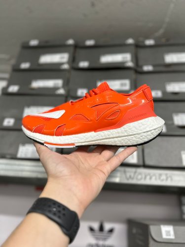 נעלי אדידס נשים Ultra Boost 22 Synthet x Stella Mccartney