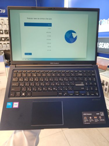 מחשב נייד עם מסך מגע ASUS Vivobook 15 X1504VA