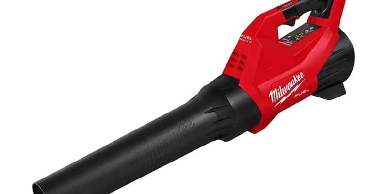 מפוח עלים Milwaukee M18 FUEL (3017-20)