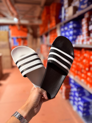 כפכפי אדידס אוריג׳ינלס ADILETTE