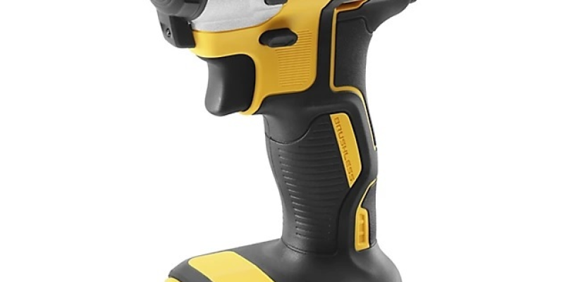 מברגת אימפקט דיוולט DEWALT DCF887 (גוף בלבד)