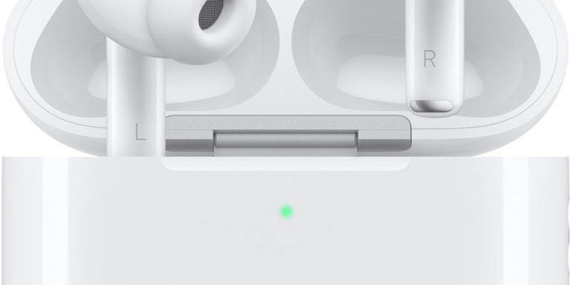 אוזניות אלחוטיות Apple AirPods Pro 3 – כולל מארז עם טעינה אלחוטית MagSafe וחיבור USB-C
